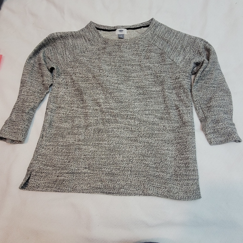 Old Navy Women's Heathered Gray Crew Neck Sweater. Size SP